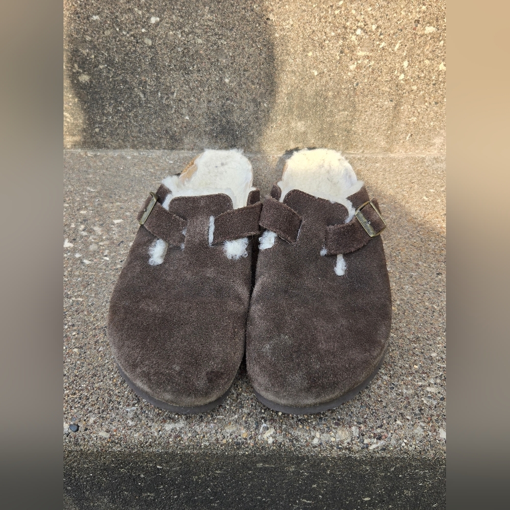 Birkenstock Chocolate Brown‎ Fleece-Lined Clogs